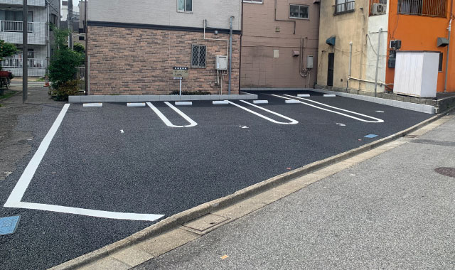 京成小岩駅から徒歩2分の月極駐車場（東京都江戸川区北小岩）です